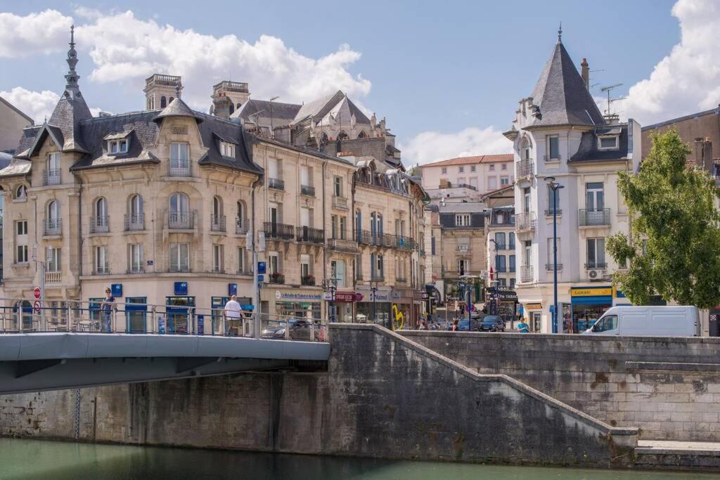 Studio Meuble Verdun - 3Eme Etage, Verdun エクステリア 写真