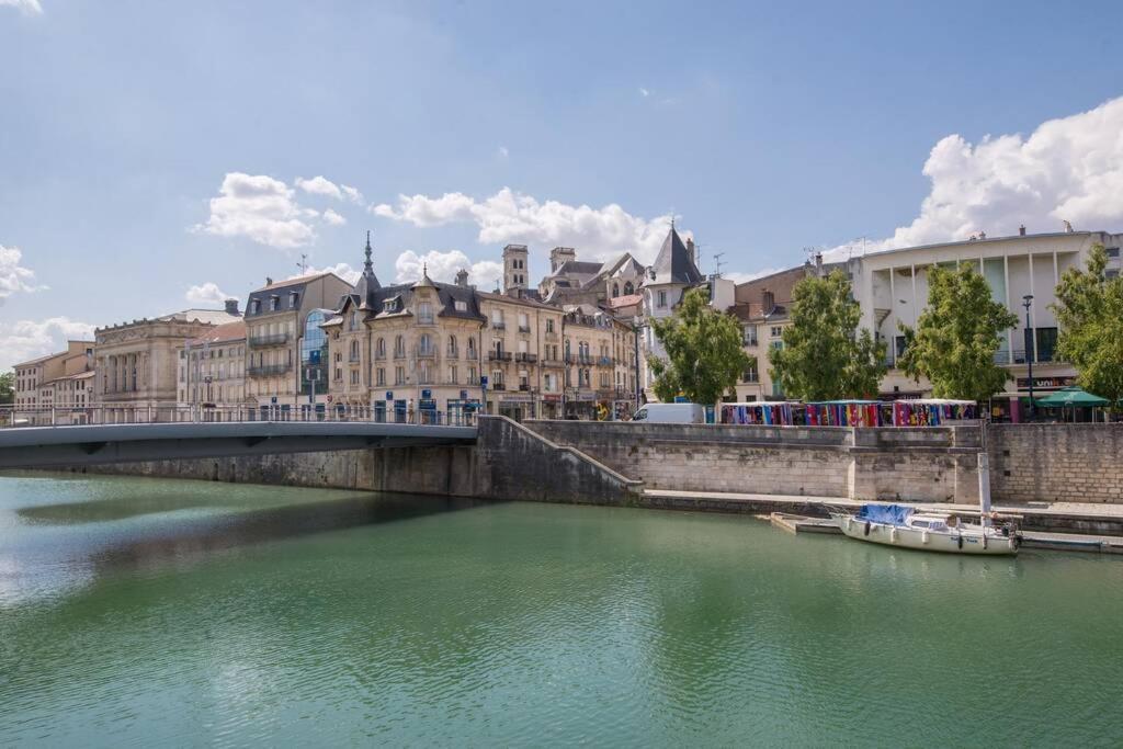 Studio Meuble Verdun - 3Eme Etage, Verdun エクステリア 写真